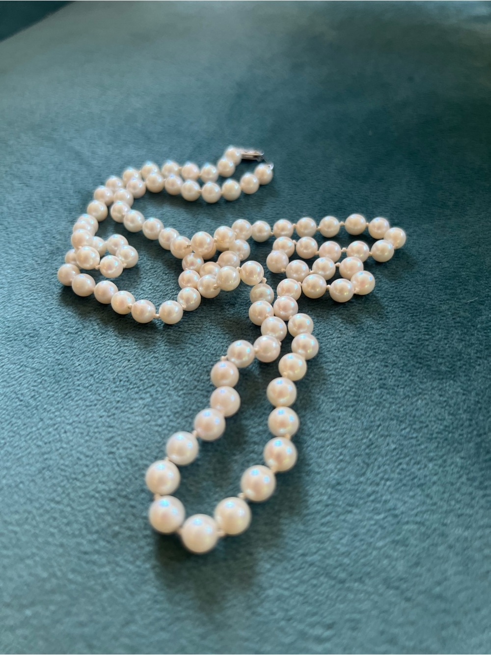 Classic White Pearl Beaded Necklace